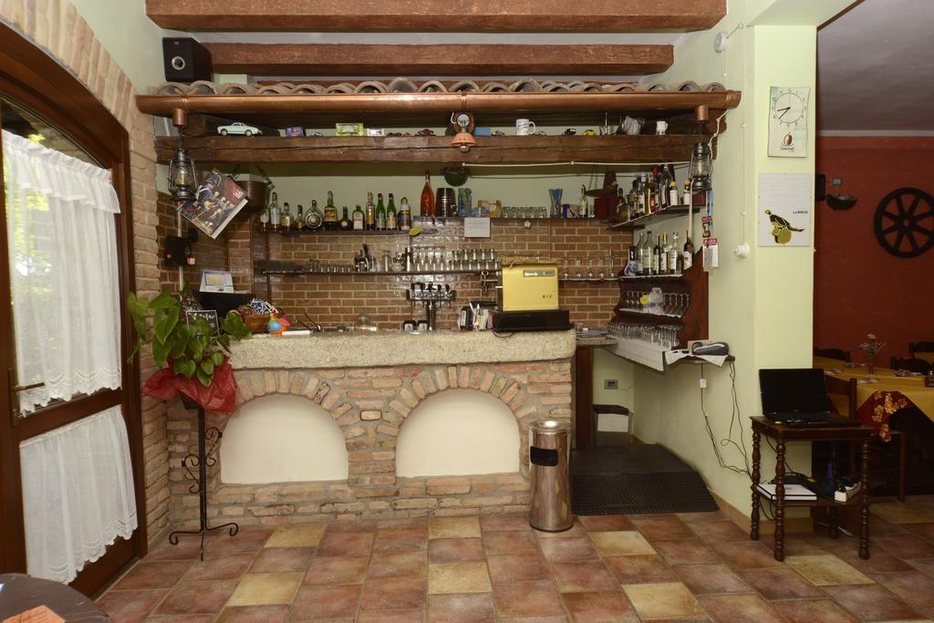 Massa Lombarda Agriturismo Ferrettiヴィラ エクステリア 写真